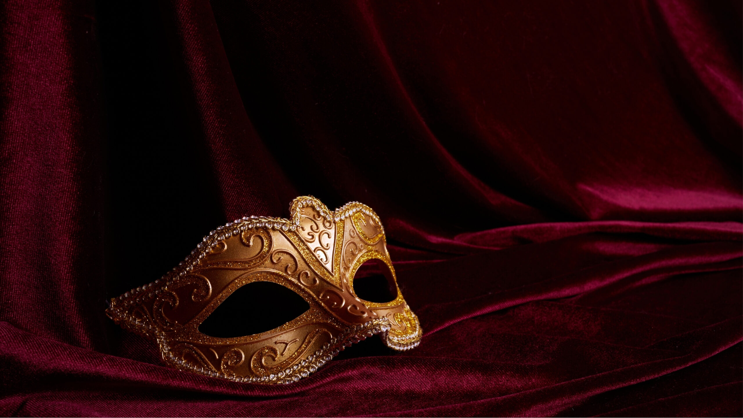 Jenseits von Lestat: Ein Kennerguide zu dunkel-sinnlicher übernatürlicher Literatur